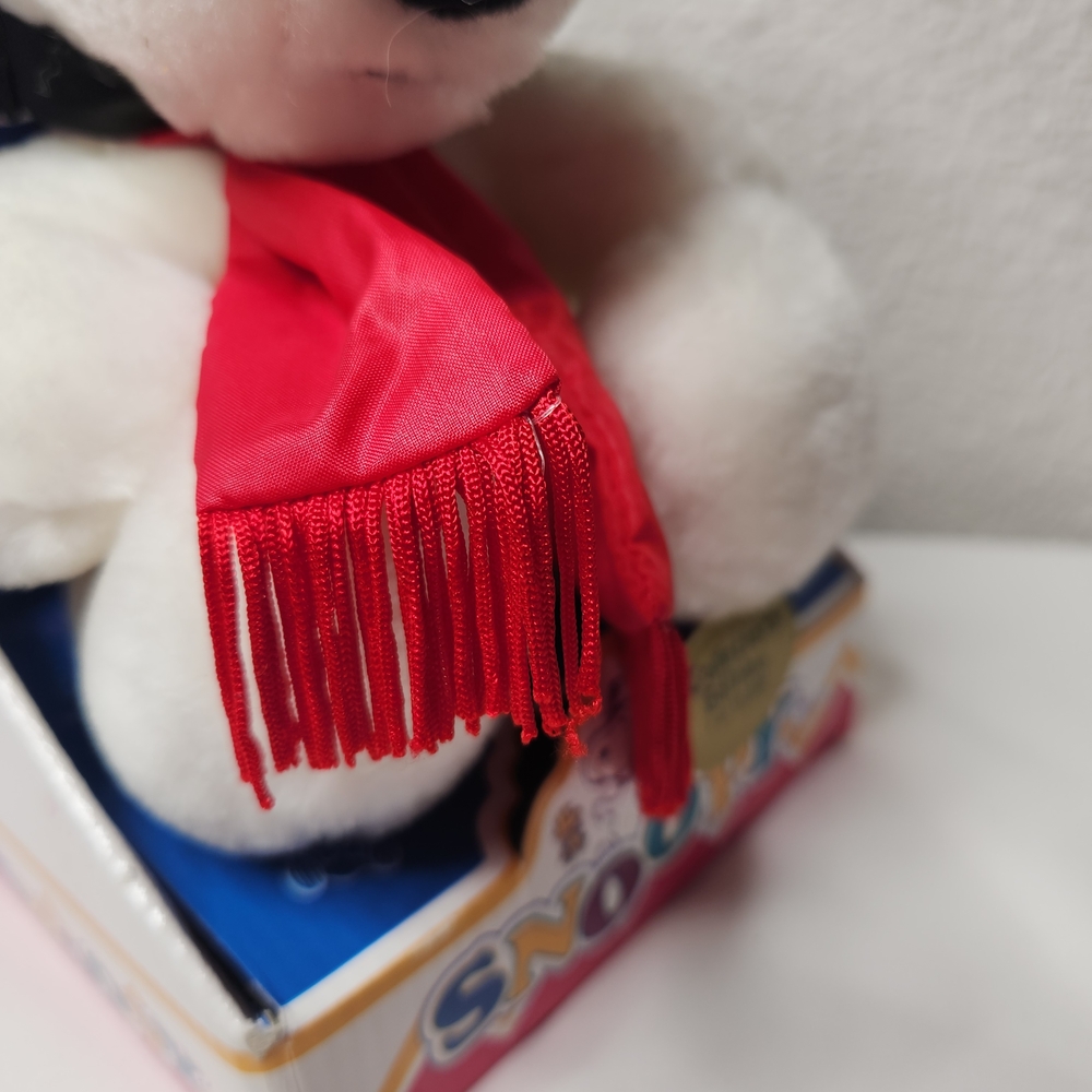 Snoopy Collector's Edition Plush Flying Ace with Red Scarf and Black Mask NIB! - Picture 8 of 12